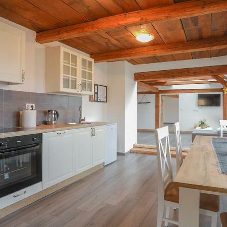 Apartment Krnicar ゴレンスカ地方 エクステリア 写真